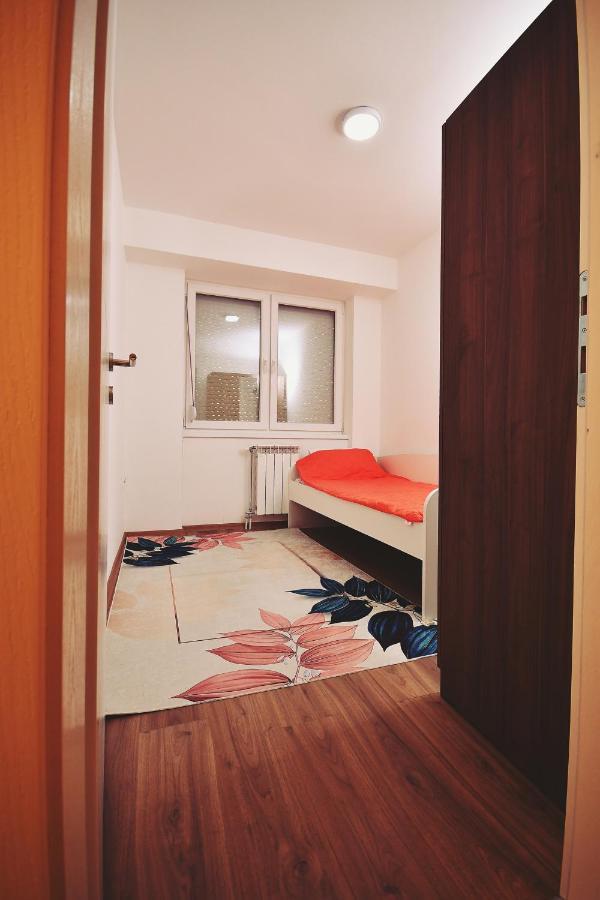 Skopje Apartments Near Central Bus Station Jk Apartments Zewnętrze zdjęcie